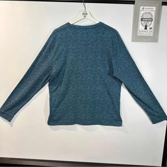 Hollister Textured Crewneck Blue Sweater-Large - Picture 4 of 11